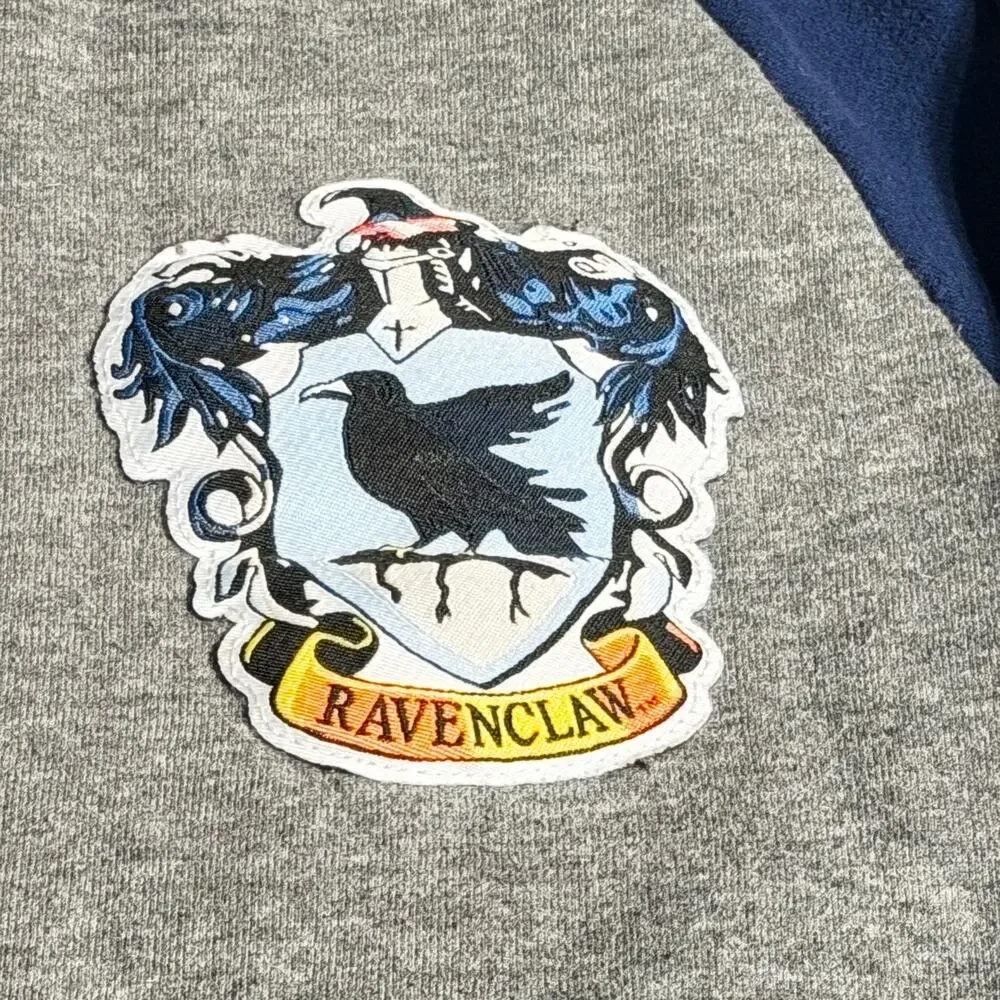 Harry Potter Ravenclaw Sweatshirt Small Universal Studios Spell Out Crewneck